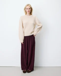 Pull en maille col rond épaules froncées beige Antoine