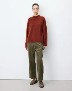 Pull large en maille jersey col montant terracotta Adelice