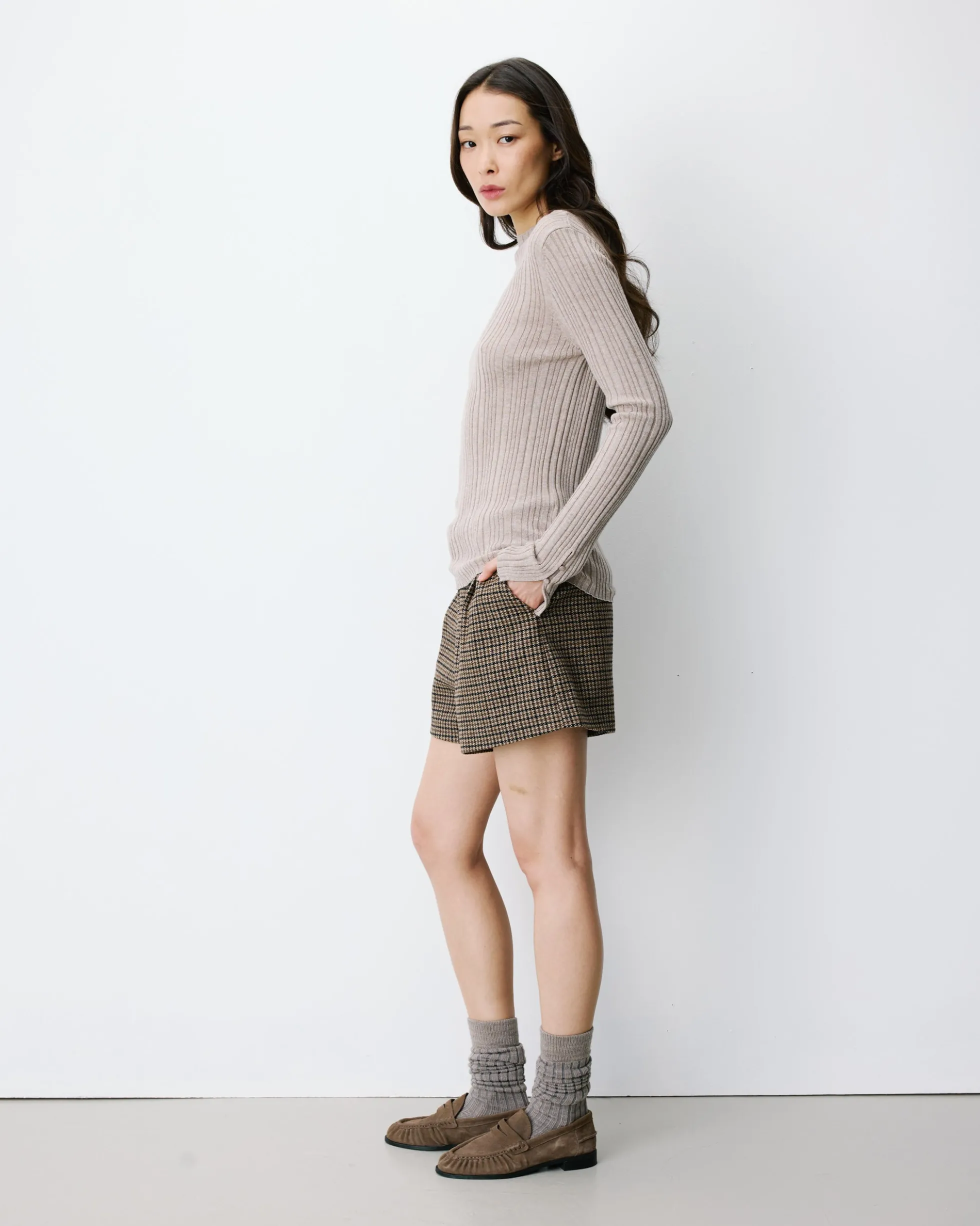 Pull maille fine près du corps col montant mocha Aloe