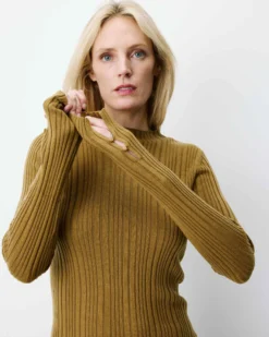 Pull maille fine près du corps col montant olive Aloe