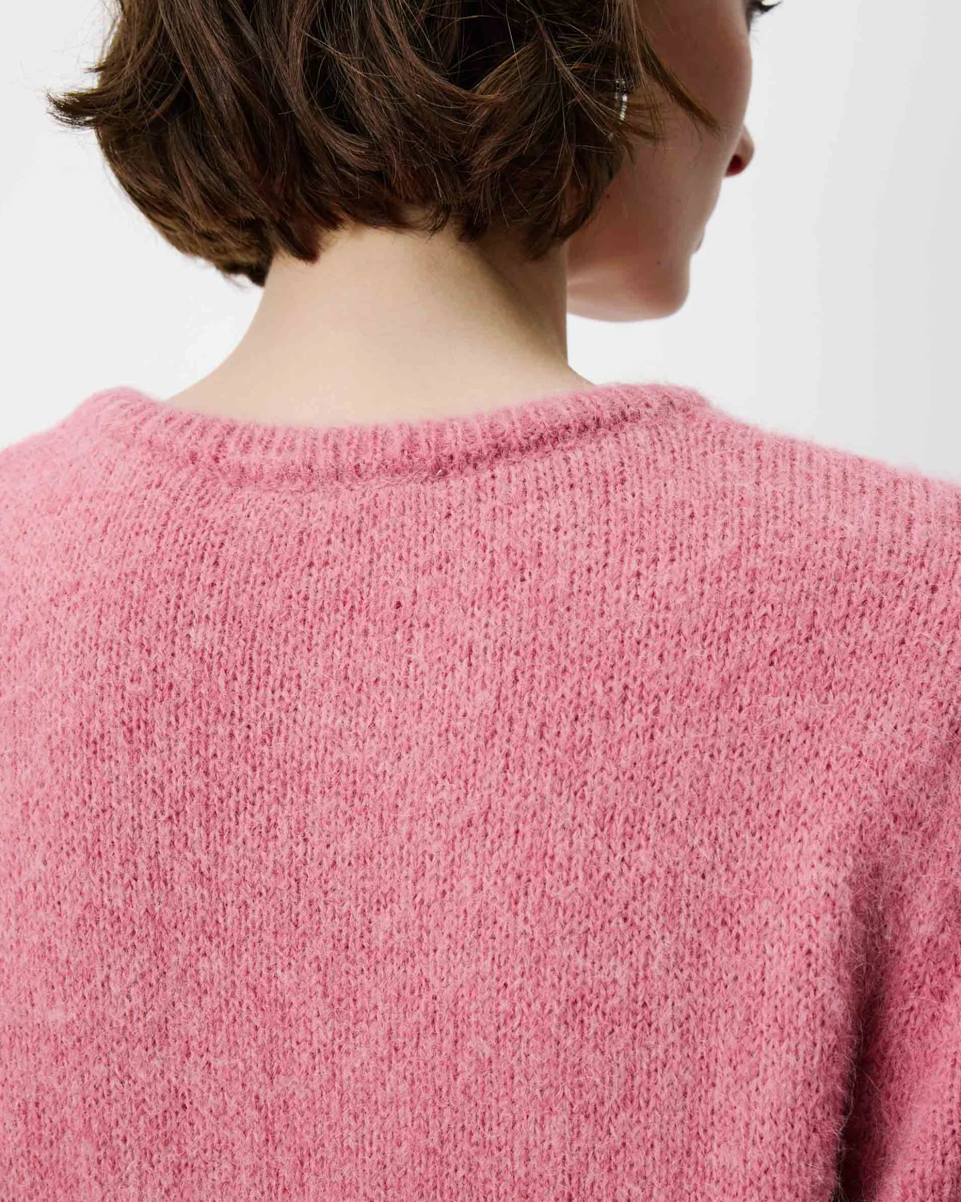 Pull manches courtes à message brodé blush Austyn