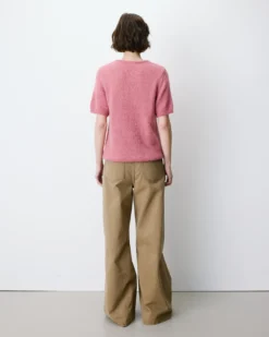 Pull manches courtes à message brodé blush Austyn