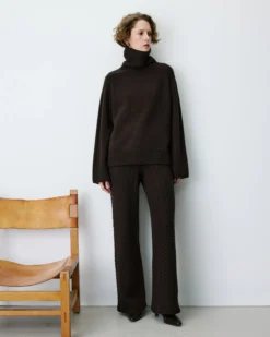 Pull oversize col roulé en maille torsadée chocolat Bastille