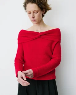 Pull à épaules dénudées manches longues rouge Bisou