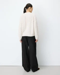 Pull torsadé ample col rond ecru Amparo