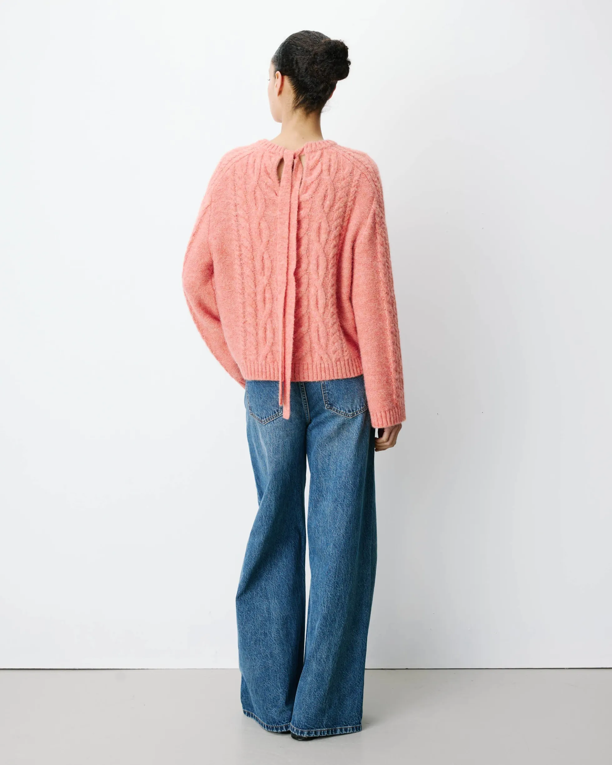 Pull torsadé à nouer au dos peche Arcelin
