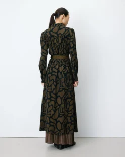 Robe chemise longue ceinturée à motif kaki Aveline