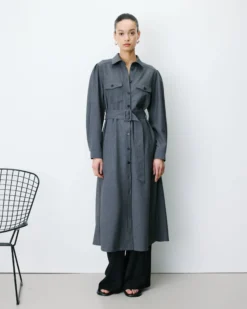 Robe chemise longue cintrée à la taille anthracite Arella