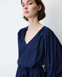 Robe courte col V manches bouffantes marine Alienor