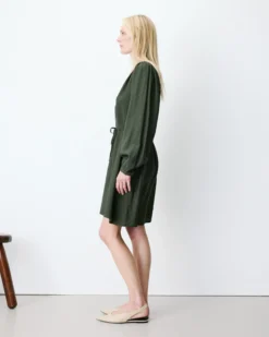 Robe courte col V manches bouffantes kaki Alienor