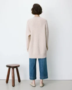 Robe pull courte oversize col V beige Airina