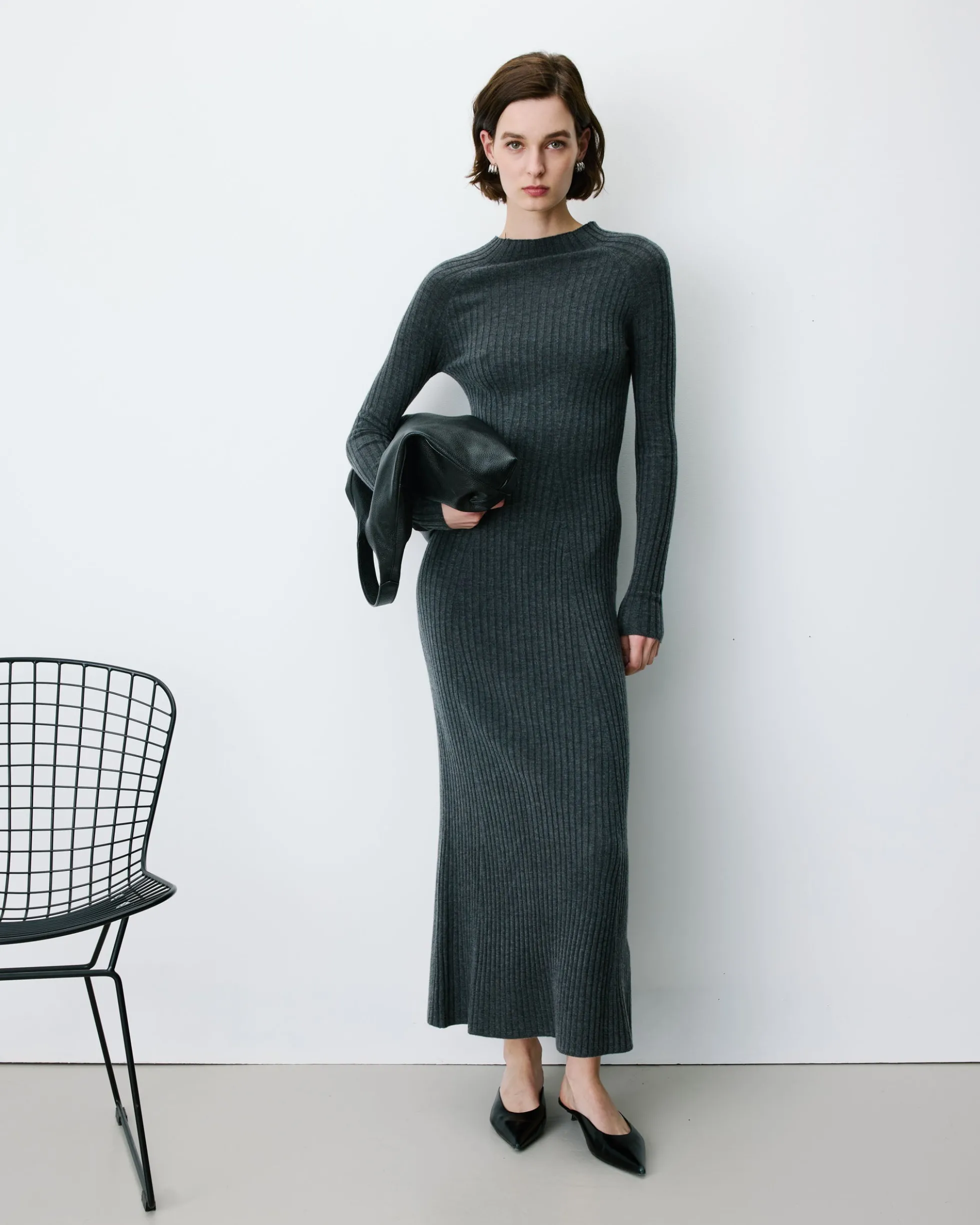 Robe pull longue col montant anthracite Alexandra