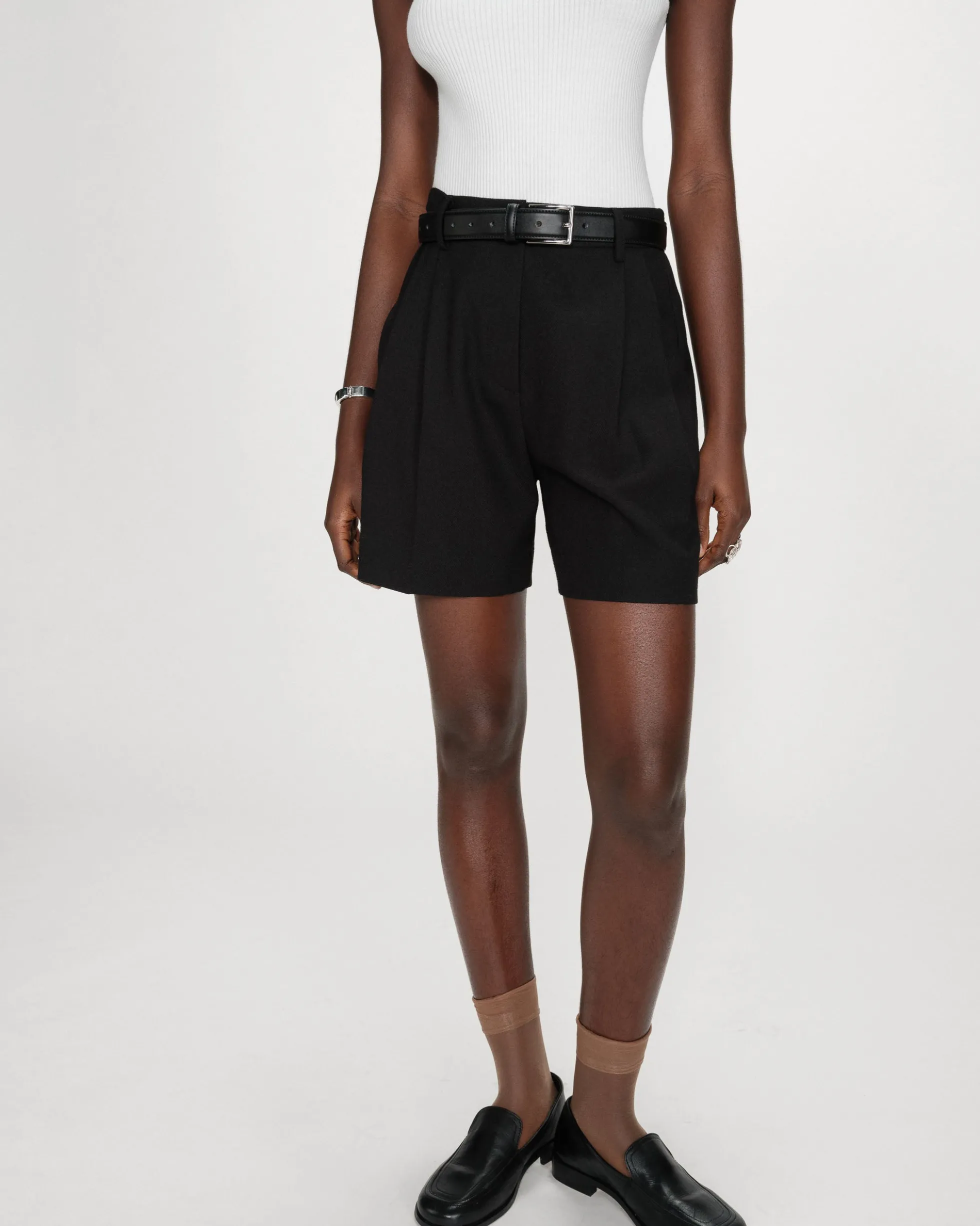 Short droit à plis taille mi-haute noir Vite