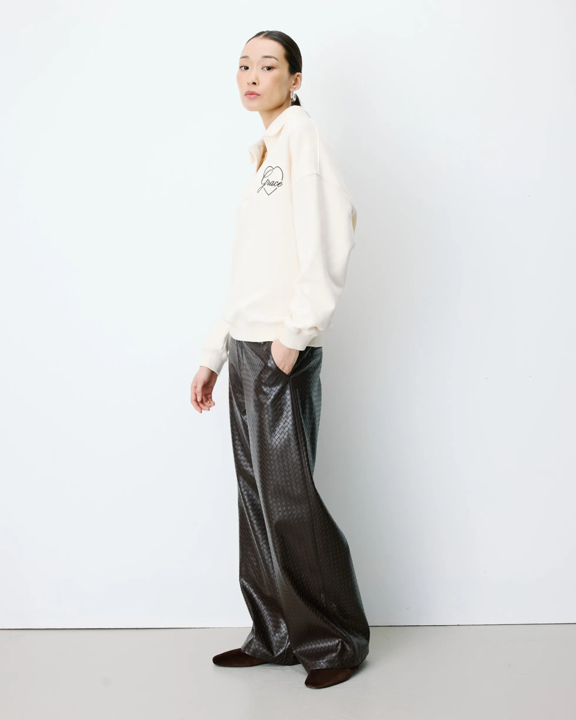 Sweat oversize col polo ouvert ecru Archibald