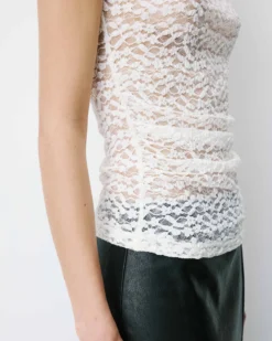 Top ajusté sans manches en dentelle ecru Avila