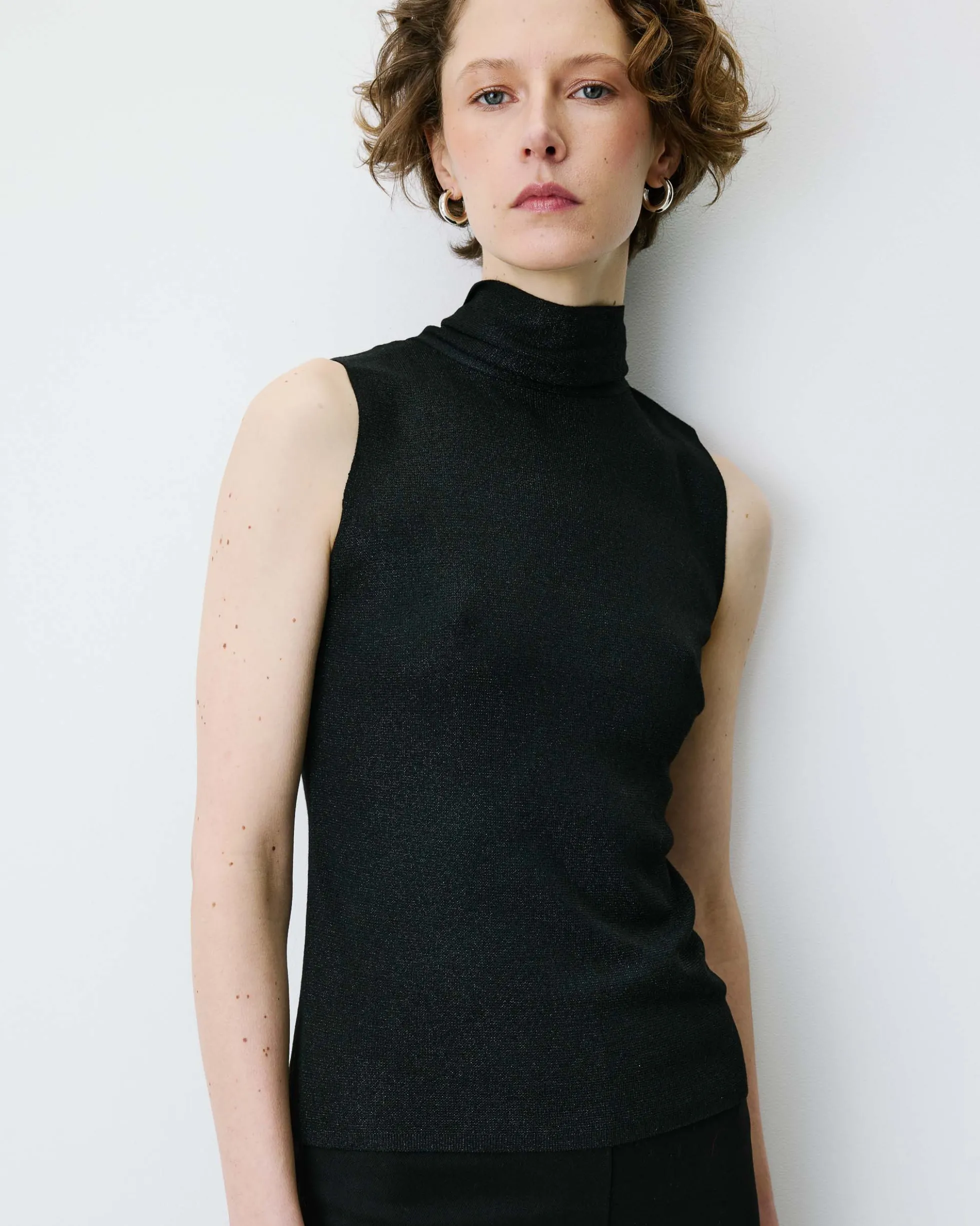Top col montant en maille lurex sans manches noir Bailey