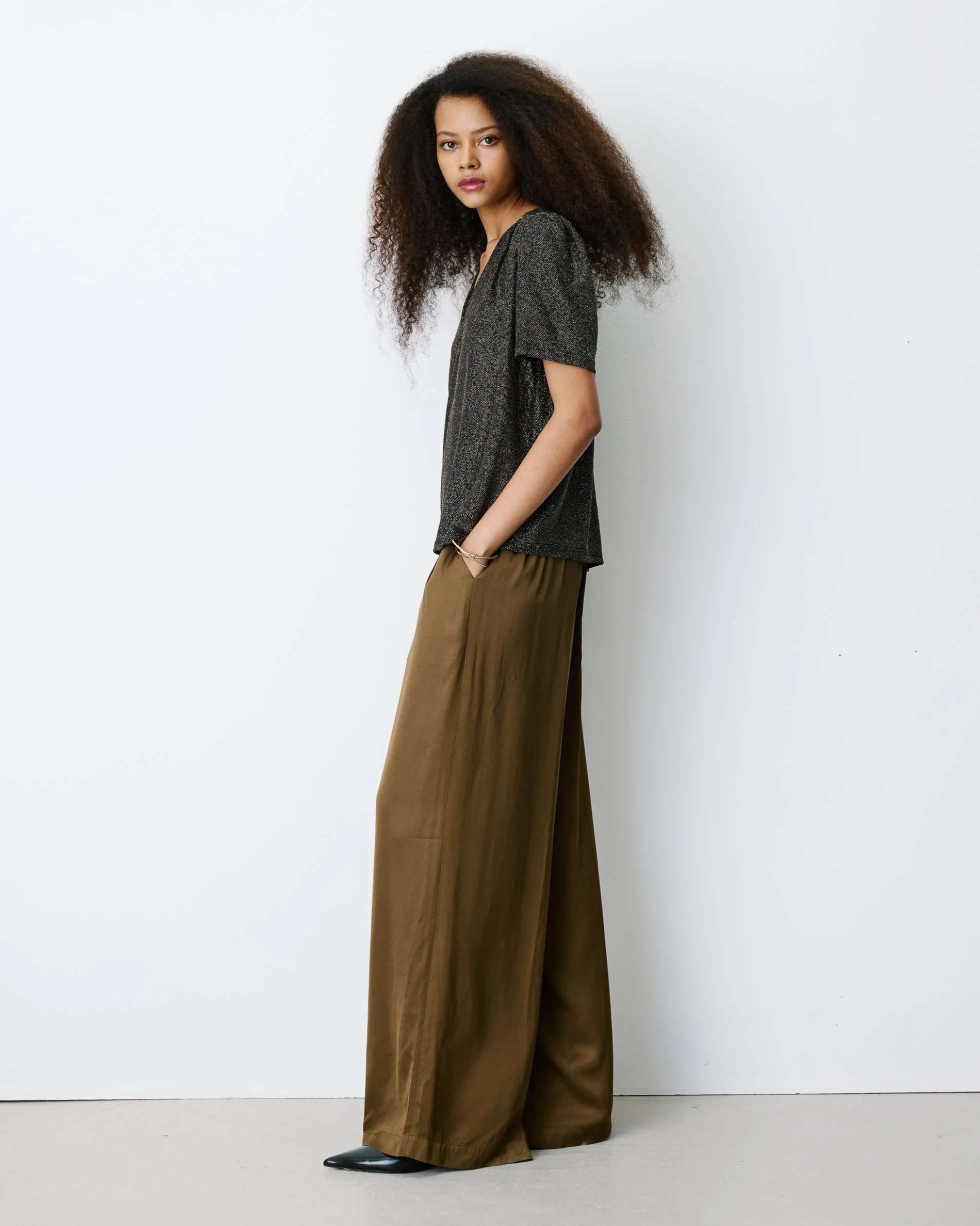 Top col V en jersey lurex manches courtes gold Basilic