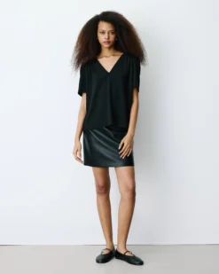 Top col V en jersey lurex manches courtes noir Basilic