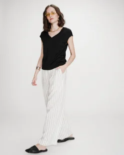 Top col V manches courtes en lurex noir Valsons