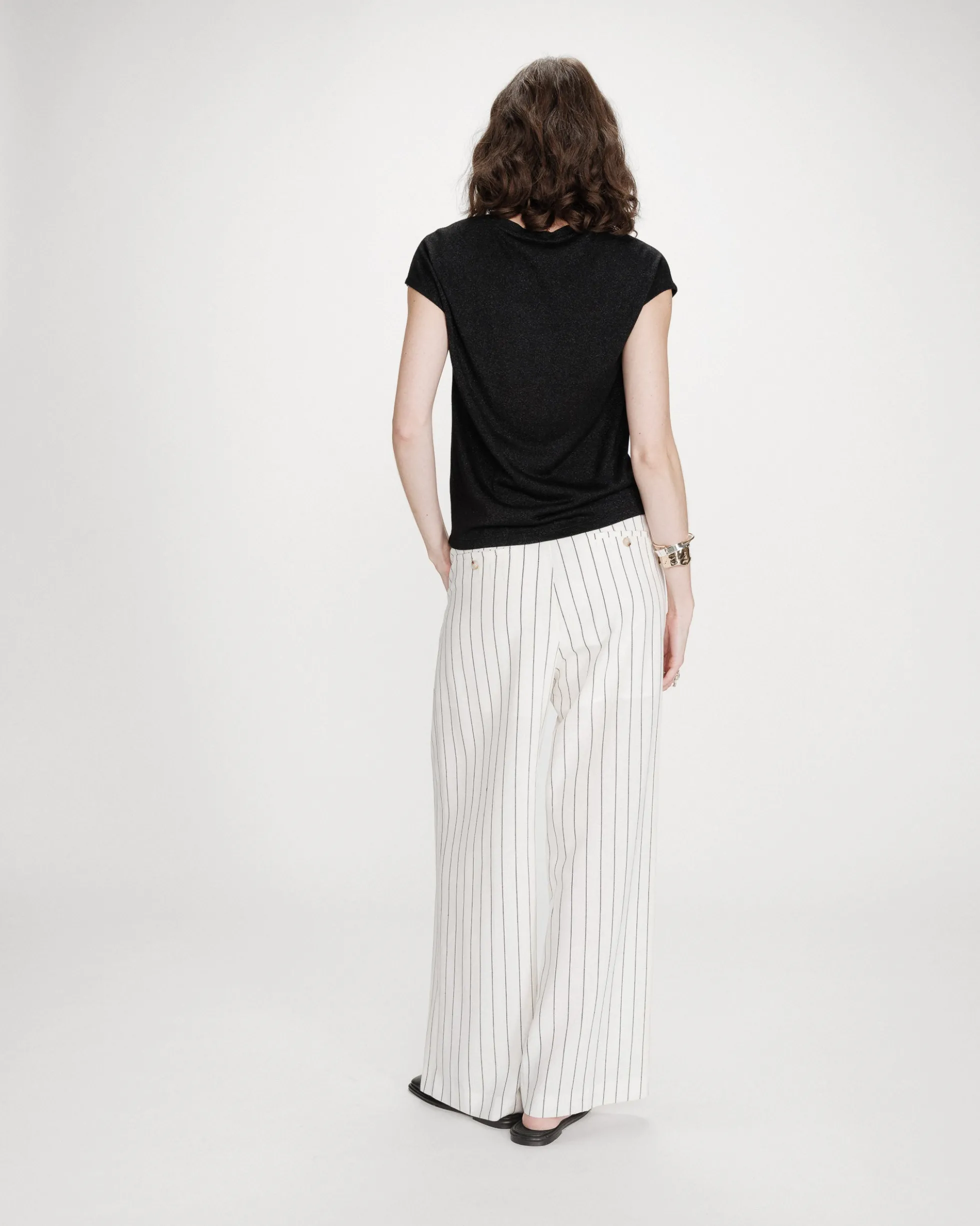 Top col V manches courtes en lurex noir Valsons