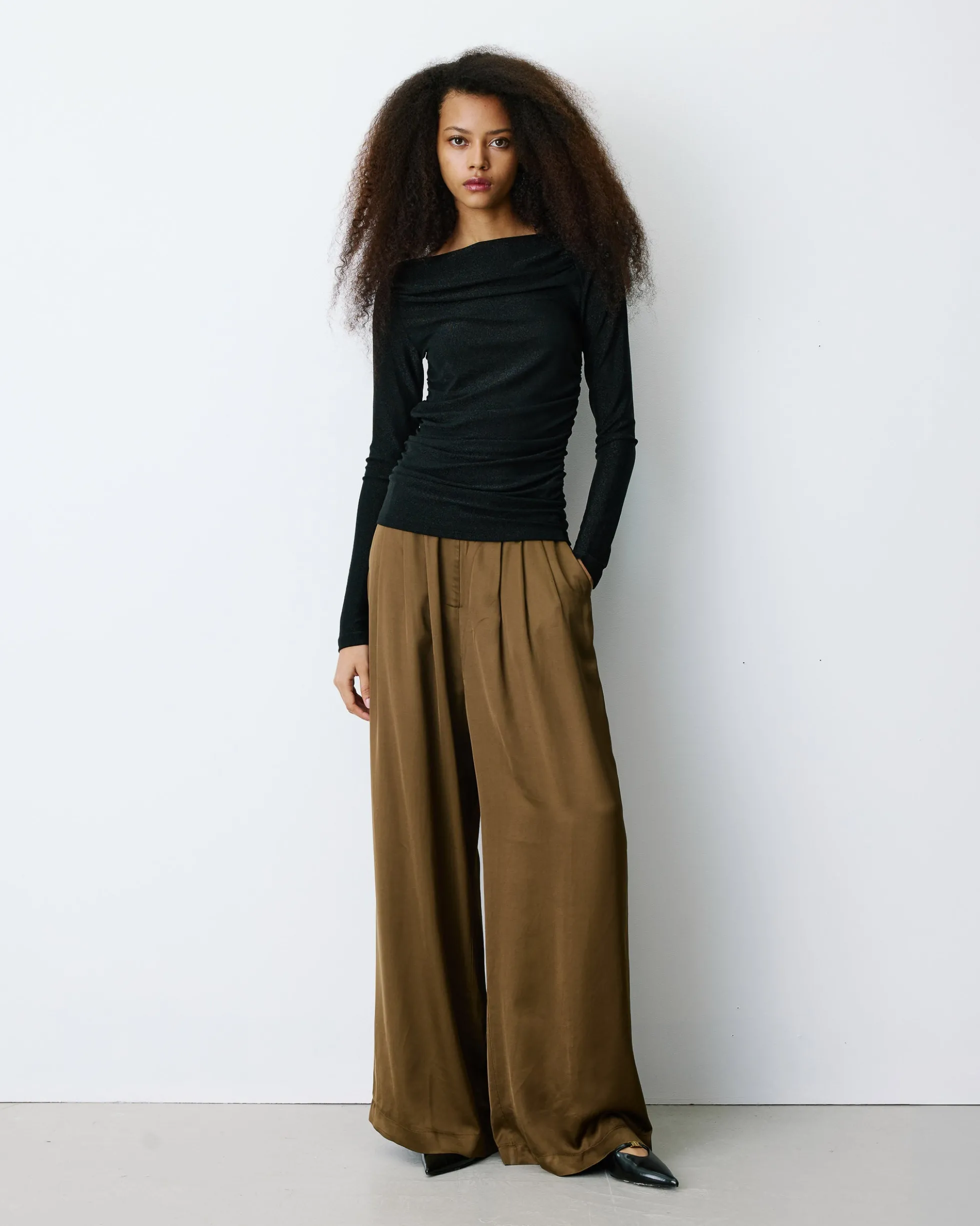 Top drapé ajusté en lurex manches longues noir Beaumont