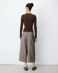 Top drapé asymétrique manches longues chocolat Aurygny