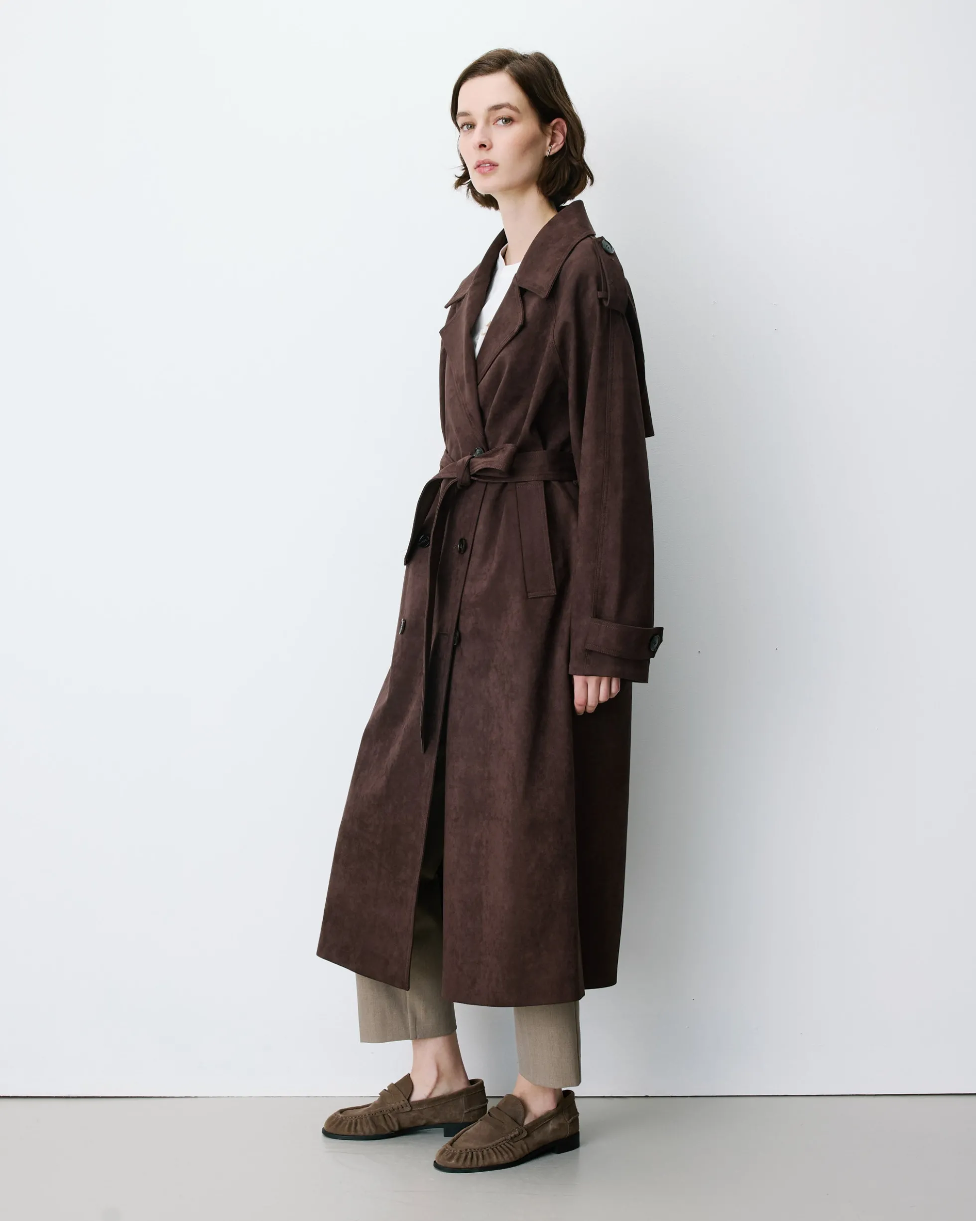 Trench long en suédine ceinturé chocolat Astrid