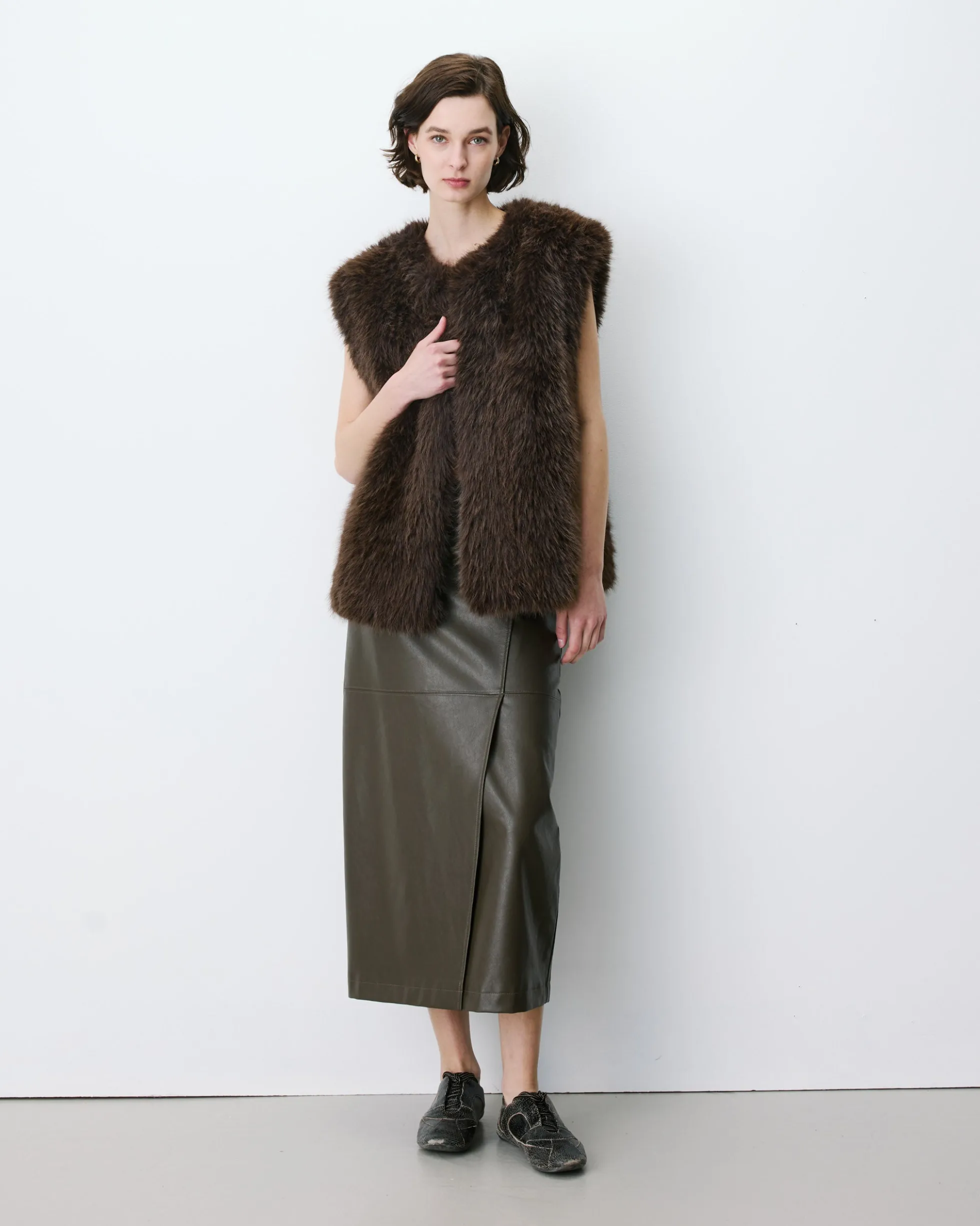 Veste droite sans manches en fausse fourrure chocolat Aelio