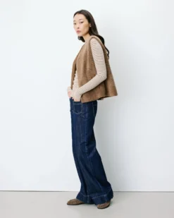 Veste sans manches en fausse shearling taupe Avery